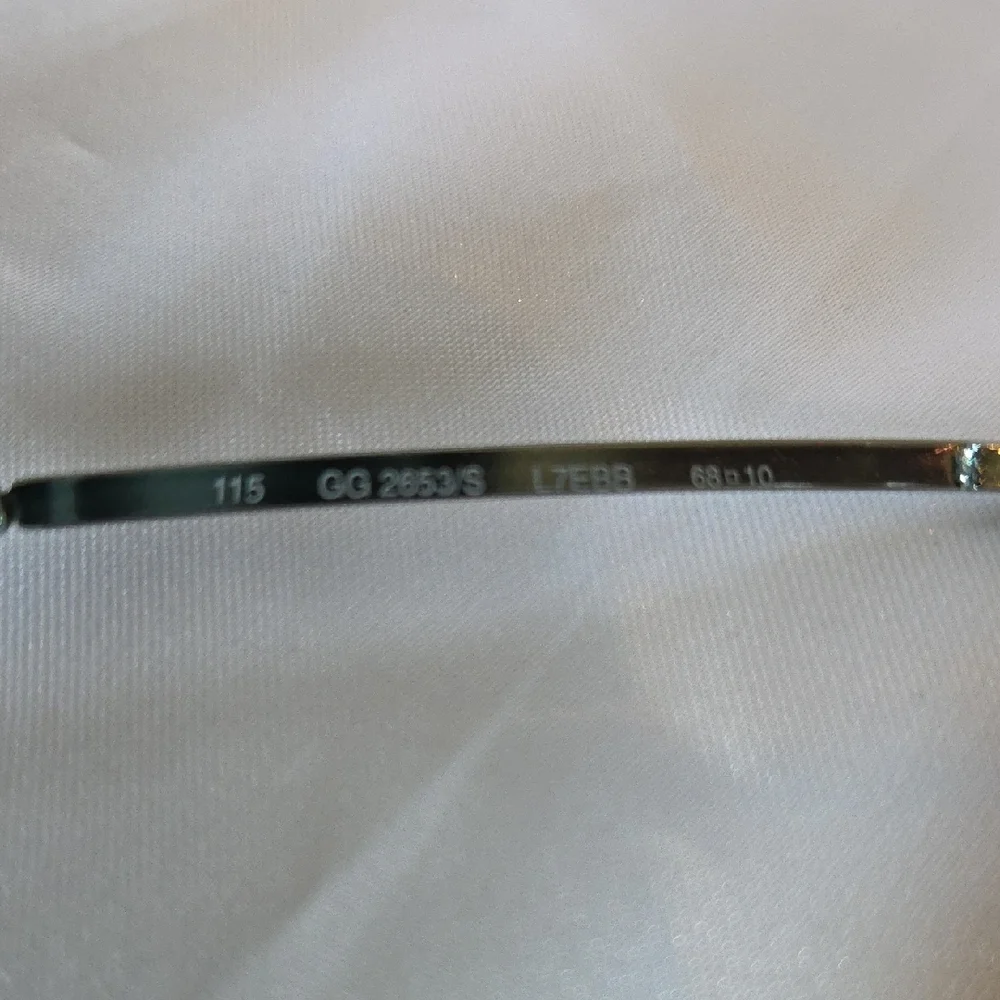 Gucci Rimless Sunglasses with Gradient Lenses - Picture 10 of 14
